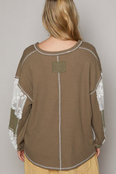 POL V-Neck Lace Balloon Sleeve Exposed Seam Top OutfitFlow